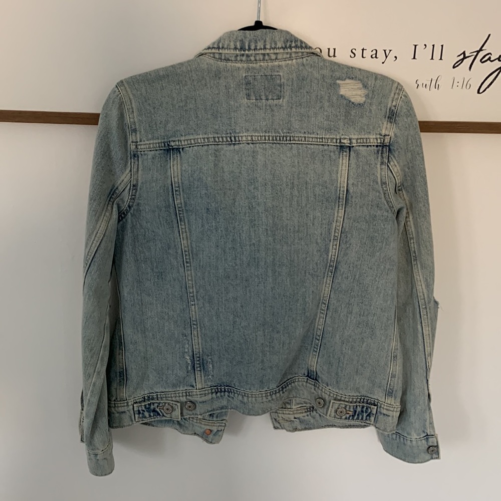 Distressed Jean Jacket - Picture 4 of 6
